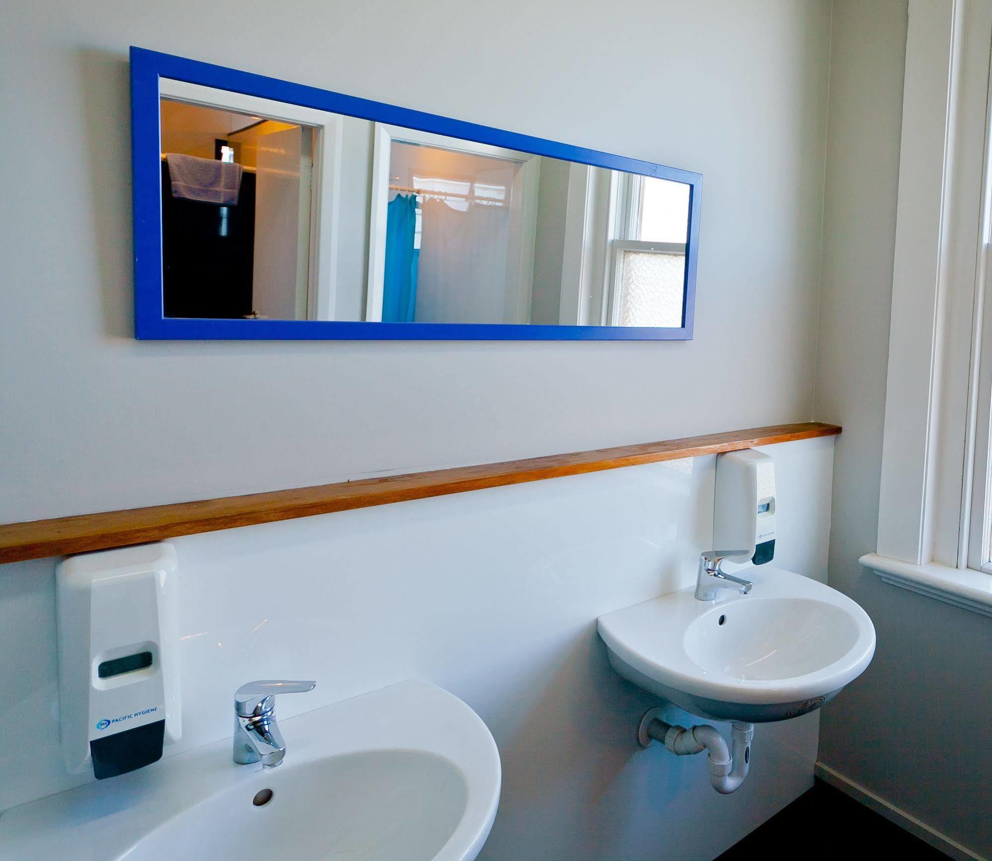The Blue Pub Hotel Methven Exterior foto
