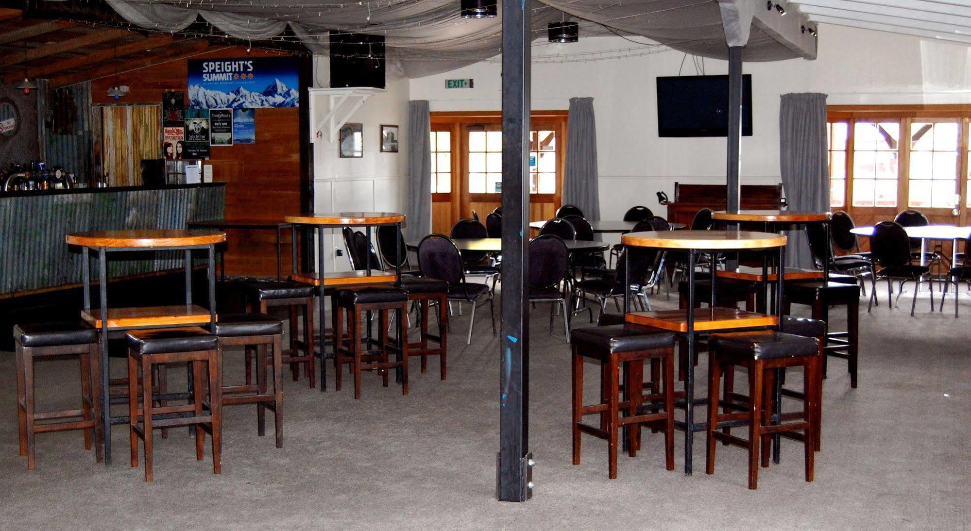 The Blue Pub Hotel Methven Exterior foto