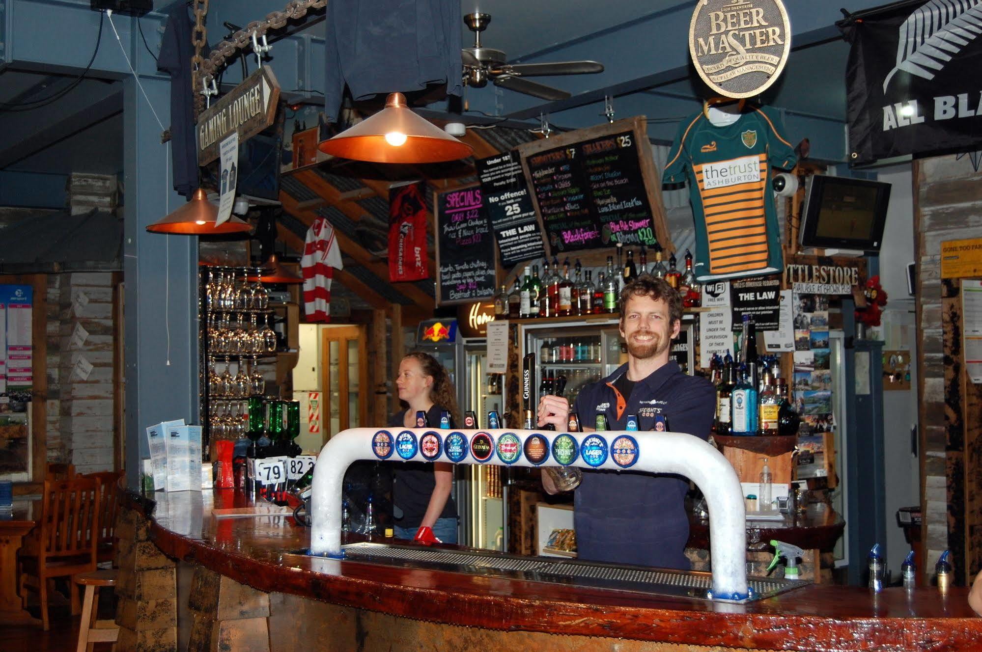 The Blue Pub Hotel Methven Exterior foto